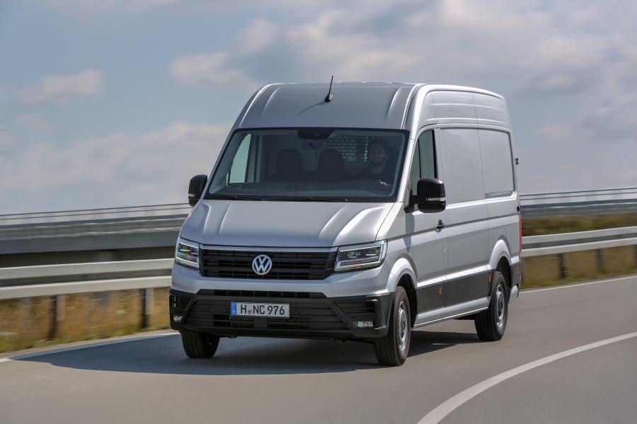  Volkswagen Crafter High Roof Van 2016 года  (фото 14 из 49)